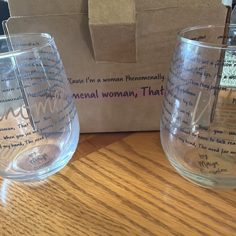 Maya Angelou Phenomenal Woman Stemless Wine Glass Set of 2 Gold Script Poem USA